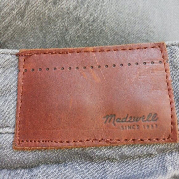 Madewell Womens Jeans Slim Boyjean Mid Rise Gray Denim Distressed Size 27 Flawed - Picture 10 of 10